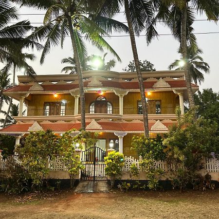 Kovalam Beach House Ngoại thất bức ảnh