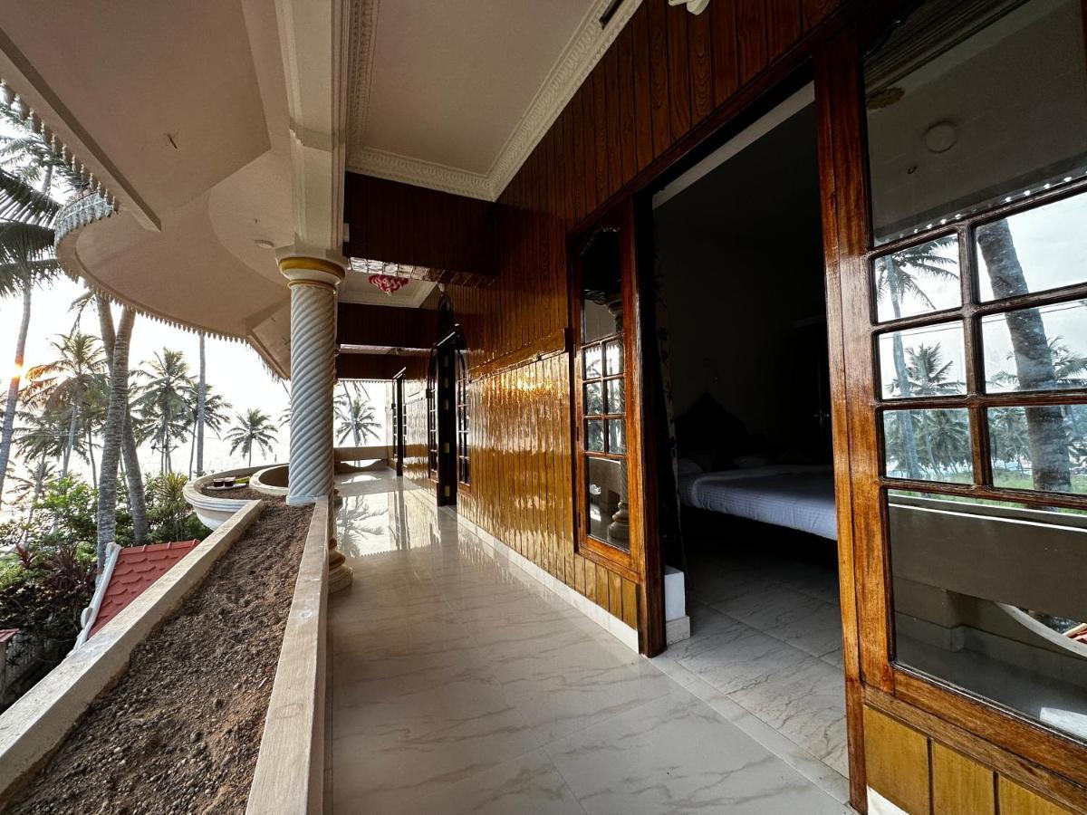 Kovalam Beach House Ngoại thất bức ảnh